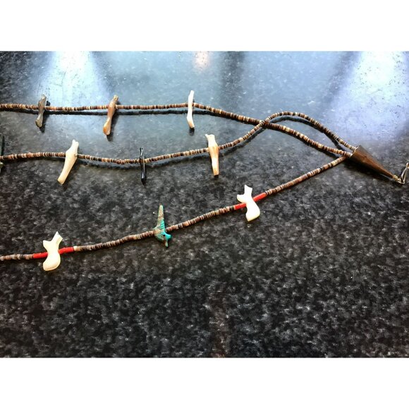 Vtg Zuni Fetish 3 Strand Necklace Native American Hand Carved Turquoise - Picture 4 of 10